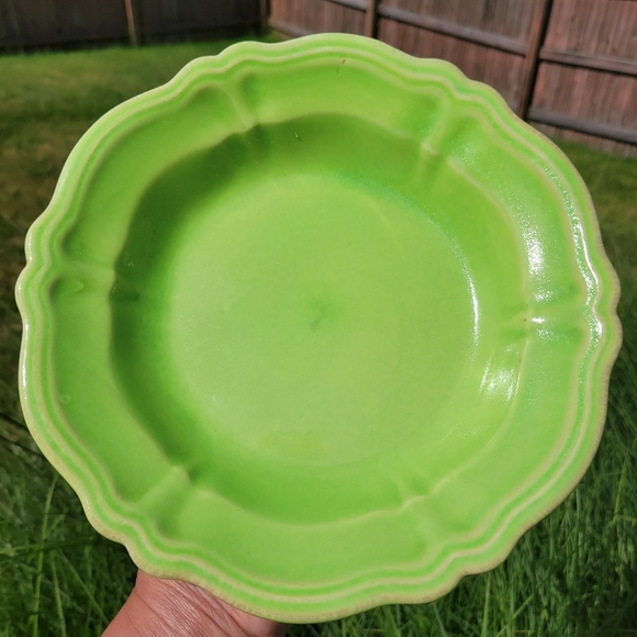 Nicola Fasano Italian Dishware ~ 2 Bowls ~ Chartreuse Green ~ Vintage (?) Pretty - Picture 2 of 16